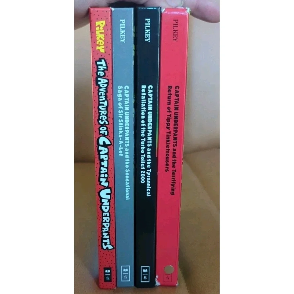 Captain Underpants Book Lot Of 10 Pilkey Scholastic Mix Of‎ Soft And Hardcover